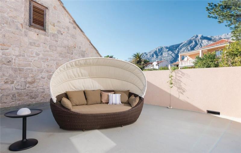 4 Bedroom Luxury Villa with Pool and Sea View in Orebic, sleeps 7-9