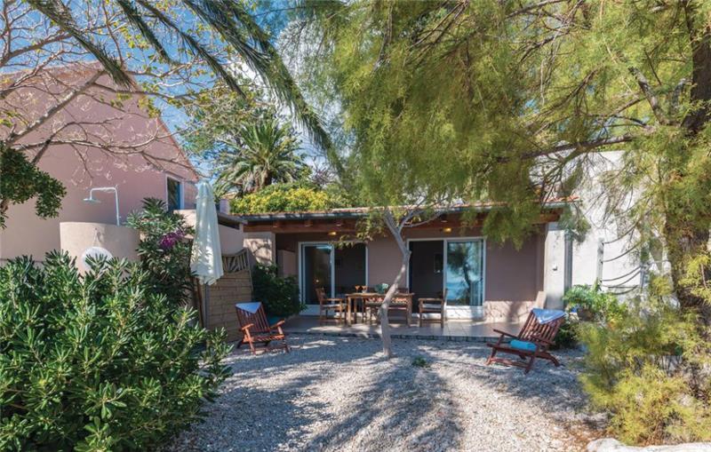 4 Bedroom Luxury Villa with Pool and Sea View in Orebic, sleeps 7-9