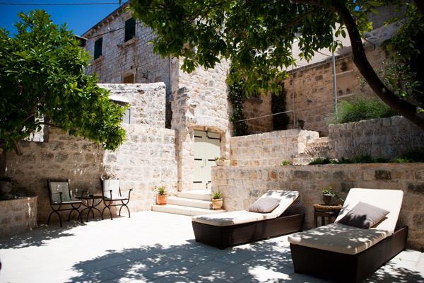 5 Bedroom Luxury Villa with Pool in Hvar Town, sleeps 10