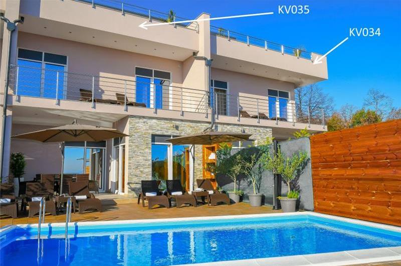 8 Bedroom Villa with 2 Pools and Sea Views near Opatija, sleeps 16