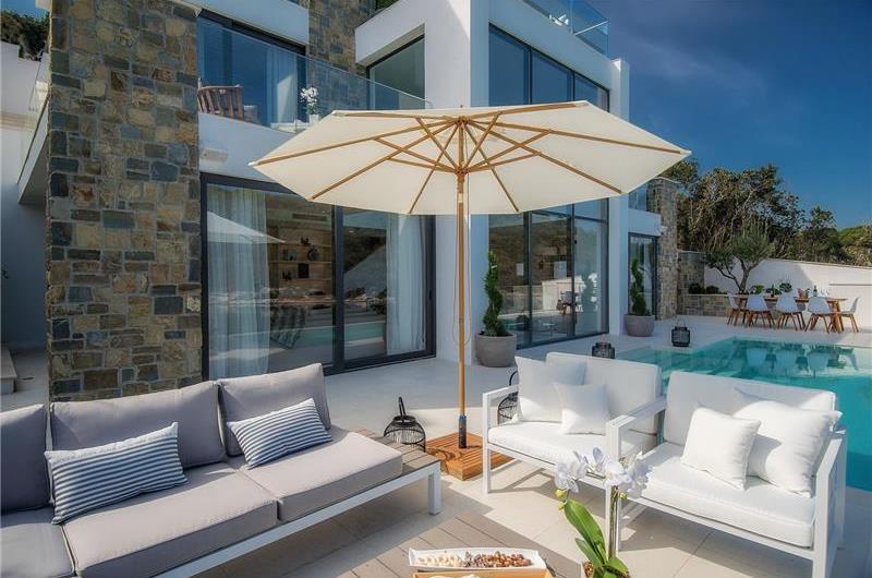 Luxury 4 Bedroom Beachfront Villa with Infinity Pool near Korcula Town, Korcula, sleeps 8