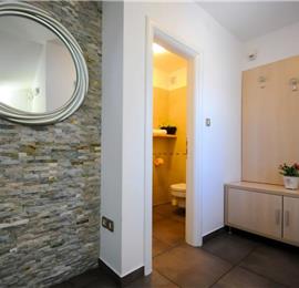 5 Bedroom Villa with Pool near Opatija, Sleeps 10