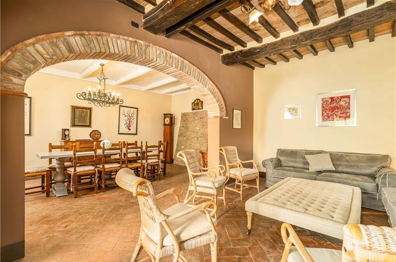 8 Bedroom Villa with Pool near Certaldo, Tuscany, Sleeps 14 - 15