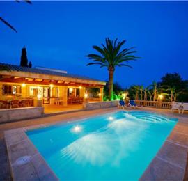 2 Bedroom Villa with Pool in Port de Pollensa, Sleeps 4