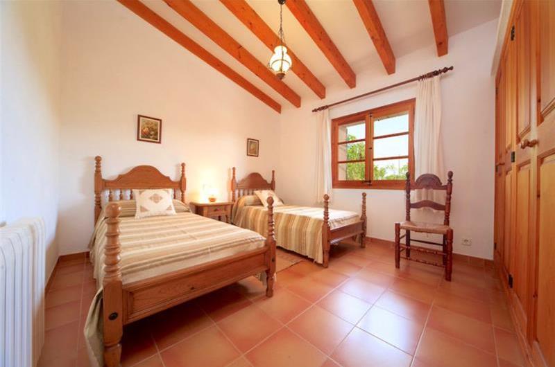 3 Bedroom Villa with Pool in Port de Pollensa, Sleeps 6