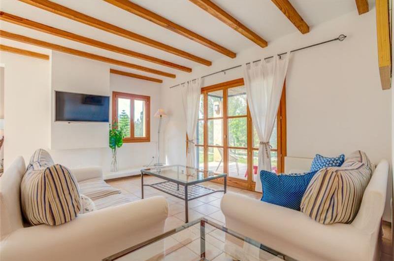 3 Bedroom Villa with Pool near Artà, Mallorca, Sleeps 6