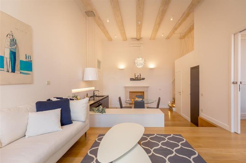 1 Bedroom Apartment in Dubrovnik Old Town, Sleeps 2-4