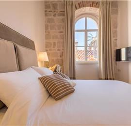 1 Bedroom Apartment in Dubrovnik Old Town, Sleeps 2-4