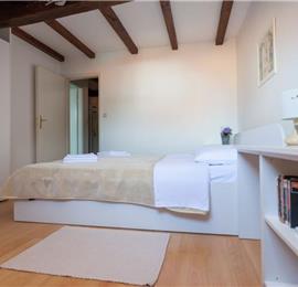 3 Bedroom Apartment in Dubrovnik Old Town, Sleeps 5-6