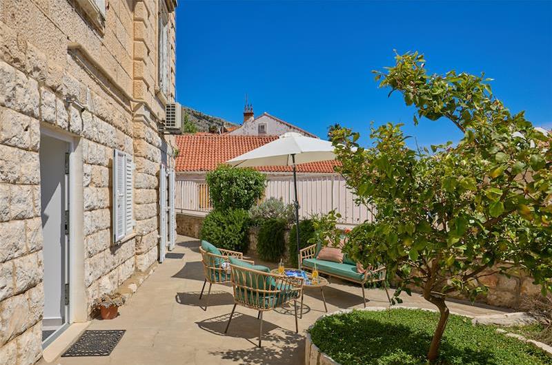 1 Bedroom Apartment with Terrace near Dubrovnik Old Town, Sleeps 2-4