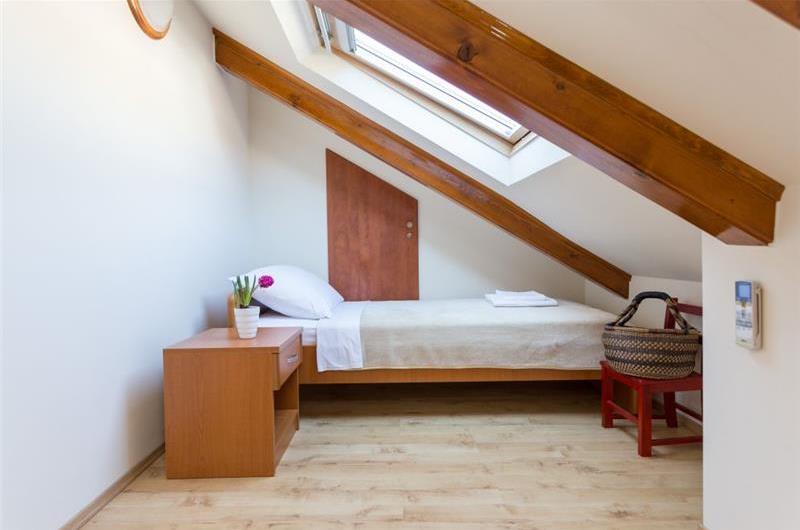 3 Bedroom Apartment in Dubrovnik Old Town, Sleep 5-6