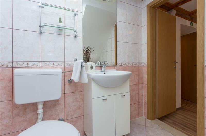 3 Bedroom Apartment in Dubrovnik Old Town, Sleep 5-6