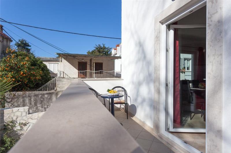 1 Bedroom 1st Floor Apartment with Balcony near Dubrovnik Old Town, Sleeps 2