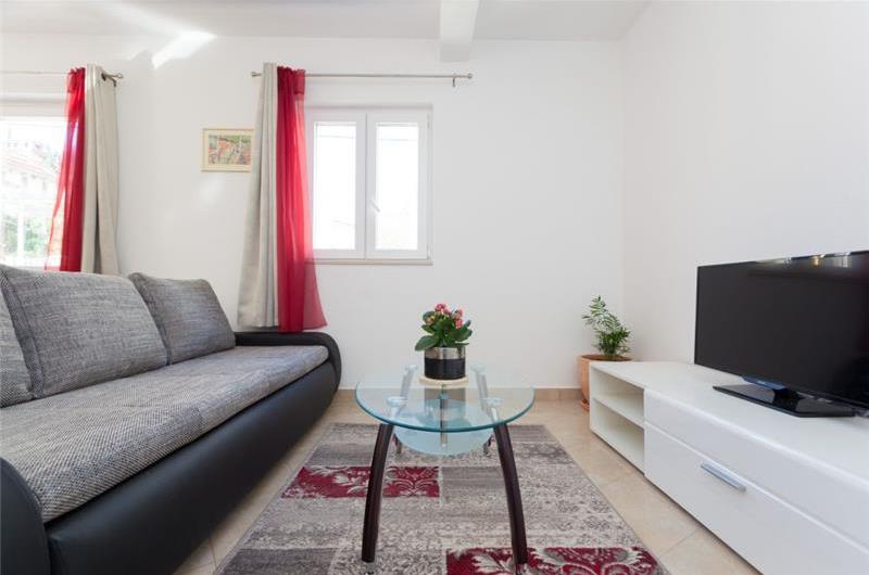1 Bedroom 1st Floor Apartment with Balcony near Dubrovnik Old Town, Sleeps 2