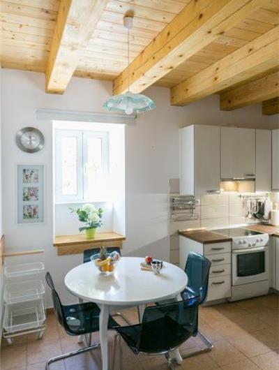 2 Bedroom Villa with Plunge Pool and Terrace in Cavtat, Sleeps 4-6