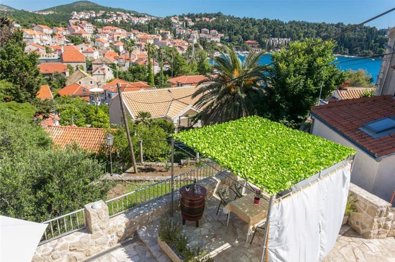 2 Bedroom Villa with Plunge Pool and Terrace in Cavtat, Sleeps 4-6