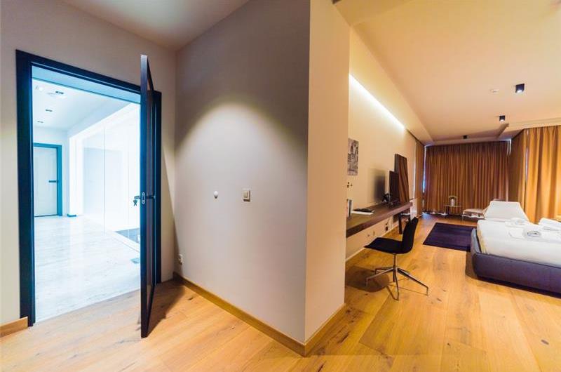Luxury 7 Bedroom Dubrovnik Beachfront Villa with Infinity Pool, Sleeps 14