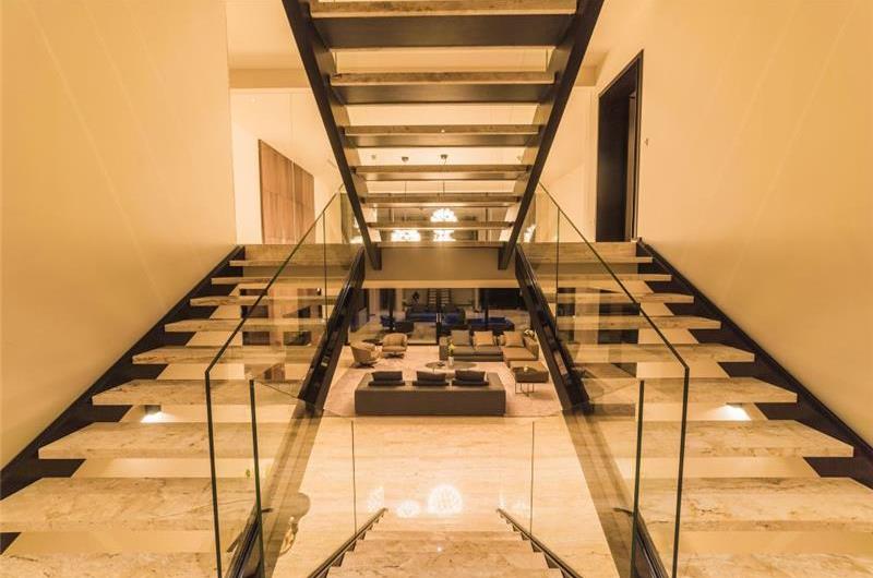 Luxury 7 Bedroom Dubrovnik Beachfront Villa with Infinity Pool, Sleeps 14