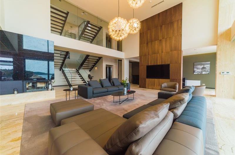 Luxury 7 Bedroom Dubrovnik Beachfront Villa with Infinity Pool, Sleeps 14
