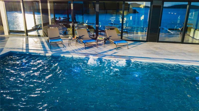 Luxury 7 Bedroom Dubrovnik Beachfront Villa with Infinity Pool, Sleeps 14