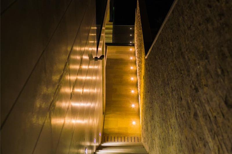 Luxury 7 Bedroom Dubrovnik Beachfront Villa with Infinity Pool, Sleeps 14
