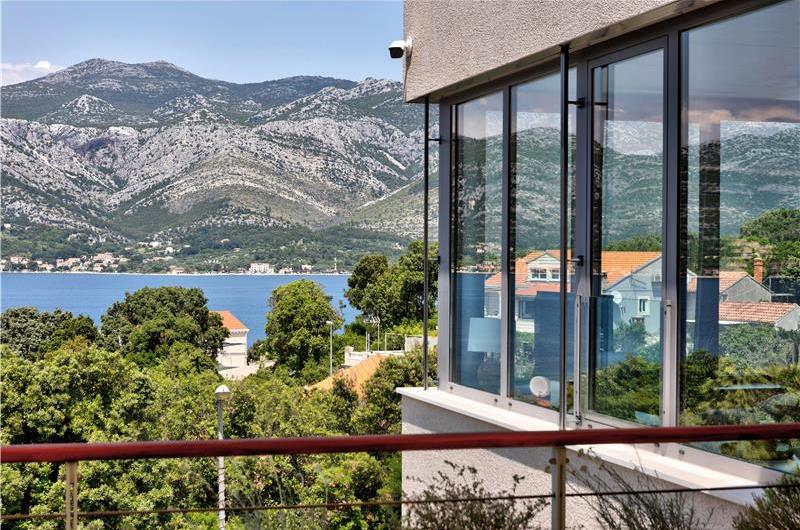 2 x 3 Bedroom Villas with Sea Views and Pools on Korcula Island, Sleeps 6 