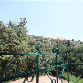 3 bed villa with separate annex for 2 in Sevid near Primosten, sleeps 8-12