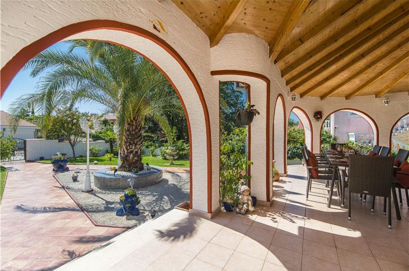 4 Bedroom Villa with Pool and Annex near Porec, Sleeps 8