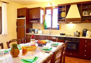 Accommodation Detailed Description Authentic Villa Holidays - 