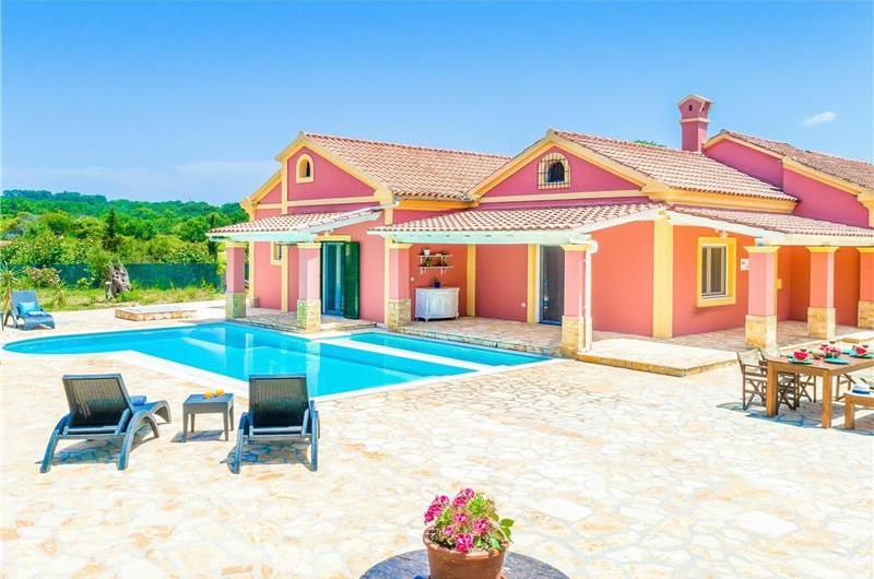 3 Bedroom Villa with Pool in Acharavi on Corfu, Sleeps 6-8