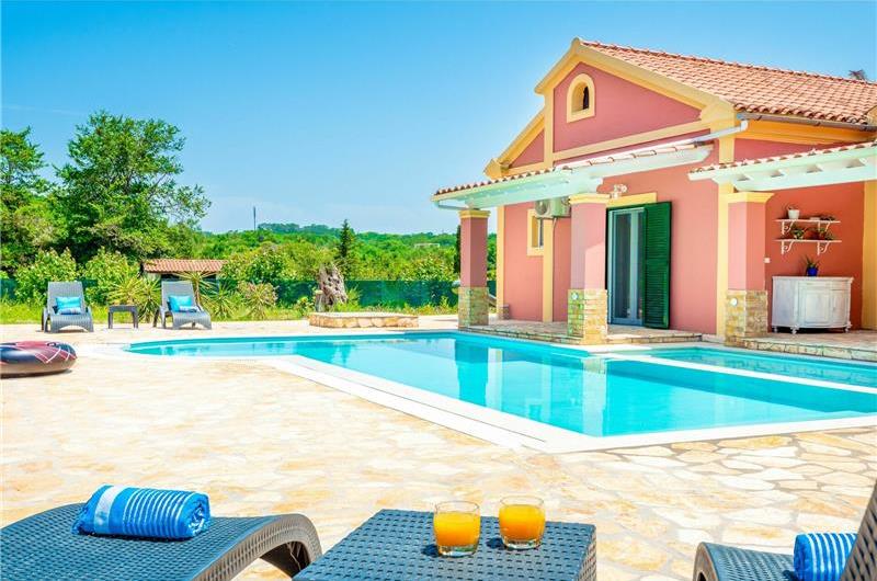 3 Bedroom Villa with Pool in Acharavi on Corfu, Sleeps 6-8