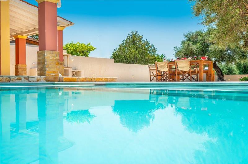 3 Bedroom Villa with Pool in Acharavi on Corfu, Sleeps 6-8