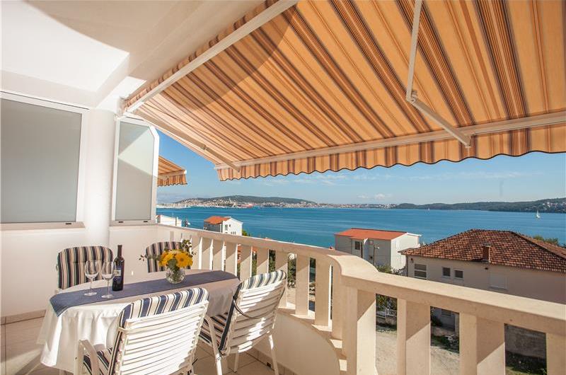 A Selection of 4x 1-Bedroom Apartments and 4x Studio Apartments near Trogir, Sleeps 2-3