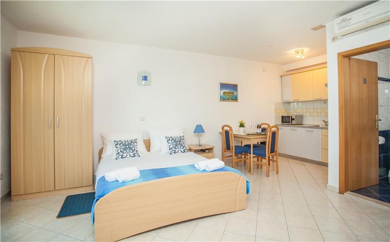A Selection of 4x 1-Bedroom Apartments and 4x Studio Apartments near Trogir, Sleeps 2-3