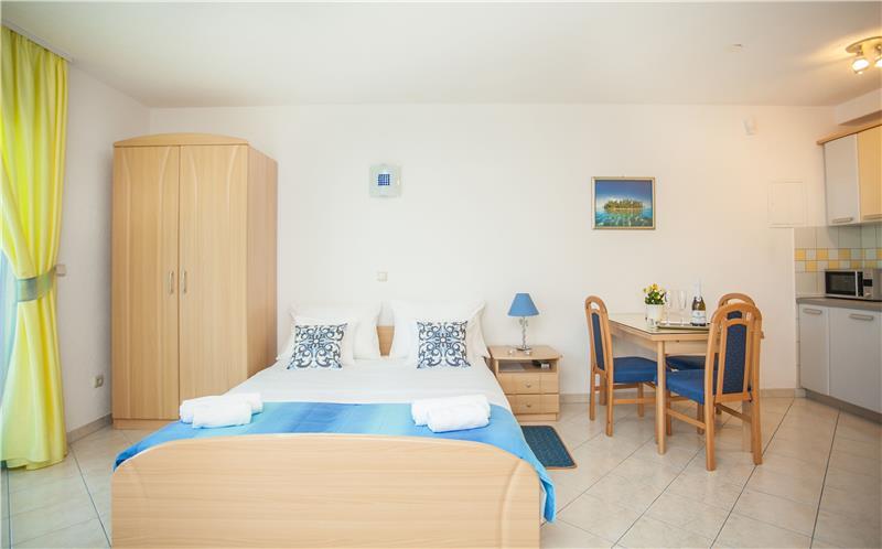 A Selection of 4x 1-Bedroom Apartments and 4x Studio Apartments near Trogir, Sleeps 2-3