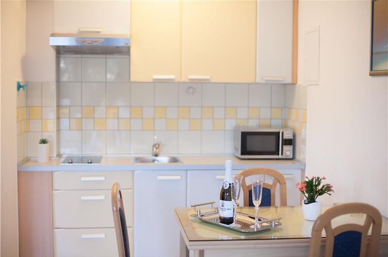 A Selection of 4x 1-Bedroom Apartments and 4x Studio Apartments near Trogir, Sleeps 2-3