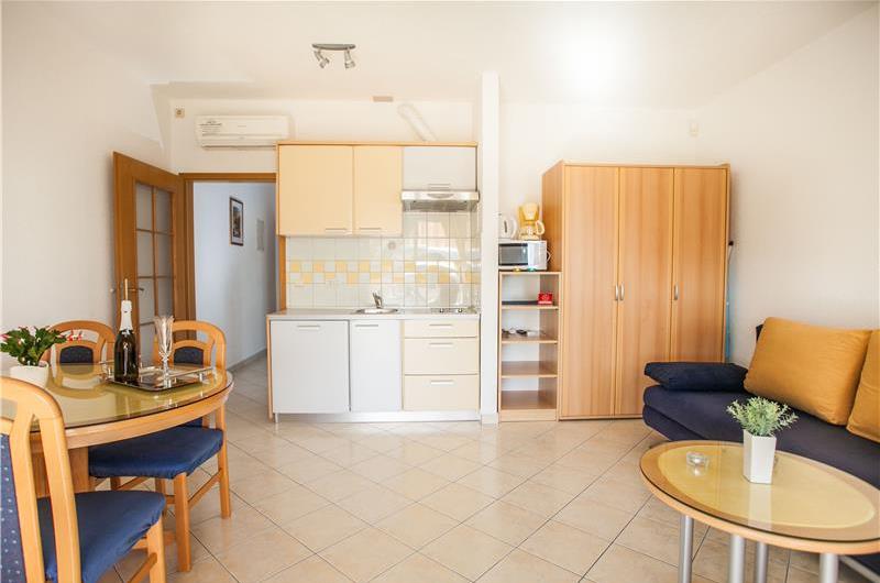 A Selection of 4x 1-Bedroom Apartments and 4x Studio Apartments near Trogir, Sleeps 2-3