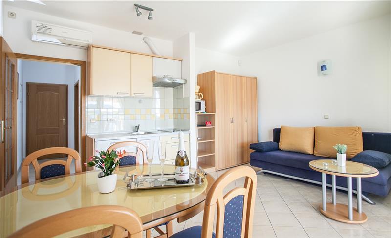 A Selection of 4x 1-Bedroom Apartments and 4x Studio Apartments near Trogir, Sleeps 2-3