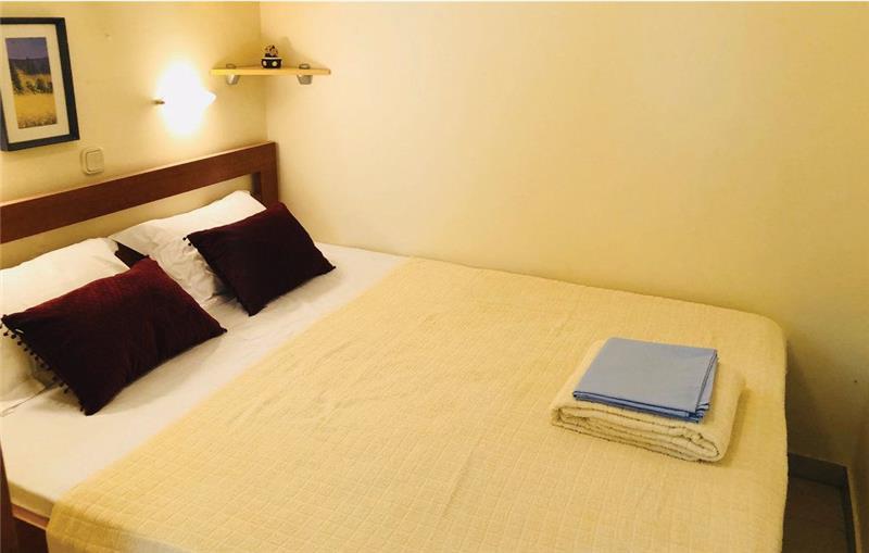 6 Bedroom Villa with Sea View near Jelsa, Hvar Island, Sleeps 12
