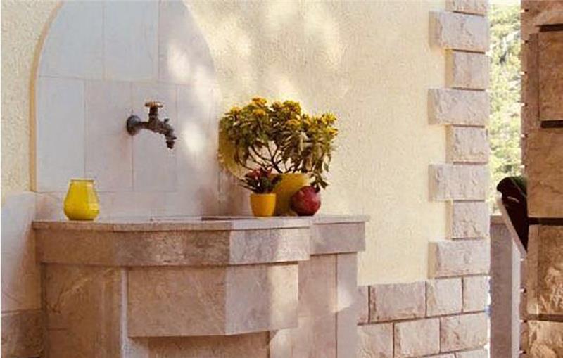 6 Bedroom Villa with Sea View near Jelsa, Hvar Island, Sleeps 12