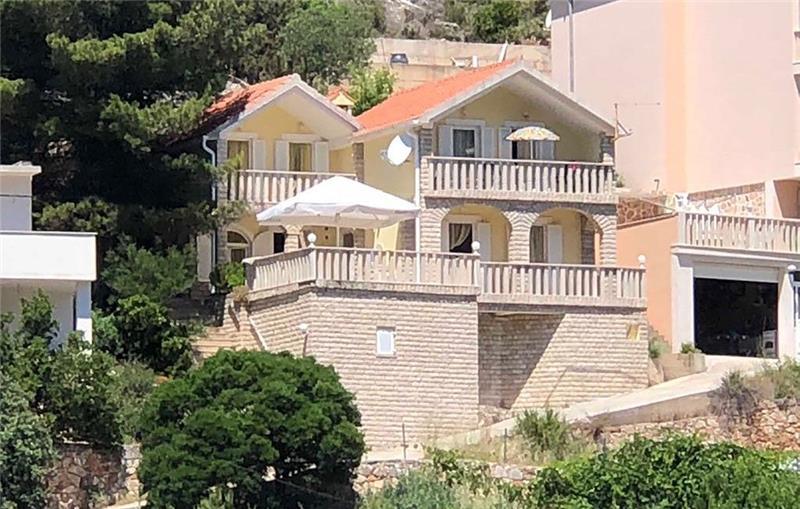 6 Bedroom Villa with Sea View near Jelsa, Hvar Island, Sleeps 12