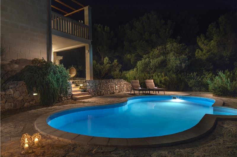 Selection of 4-Bedroom Villas with Pool and Sea view near Stari Grad, Hvar Island, Sleeps 8-10 