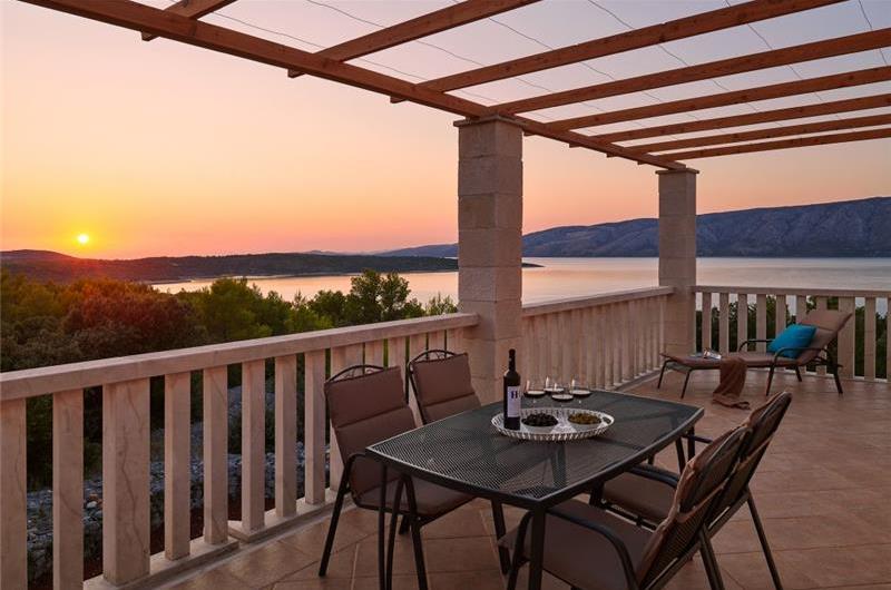 Selection of 3-Bedroom Villas with Pool and Sea view near Stari Grad, Hvar Island, Sleeps 6-8 