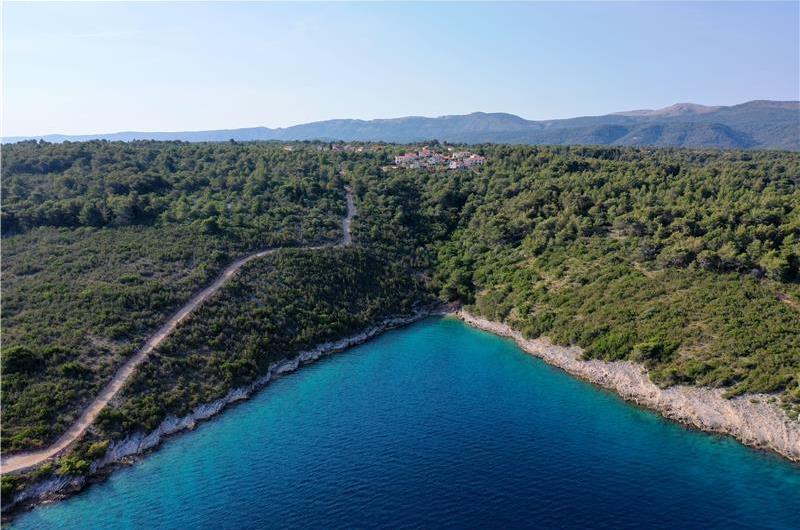 Selection of 3-Bedroom Villas with Pool and Sea view near Stari Grad, Hvar Island, Sleeps 6-8 