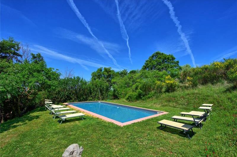  8 Bedroom Tuscan Villa with Annex and Pool near Sarteano, Sleeps 16 