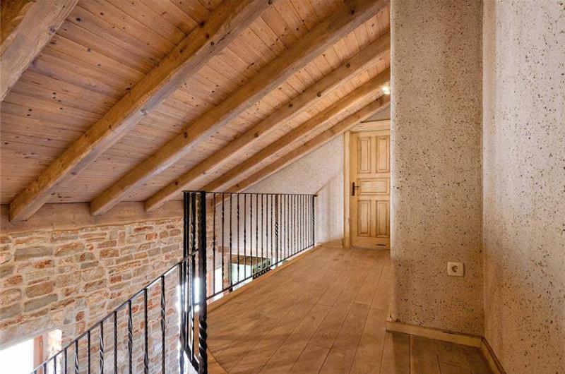 5 Bedroom Villa with Pool near Stari Grad, Hvar Island Sleeps 12 