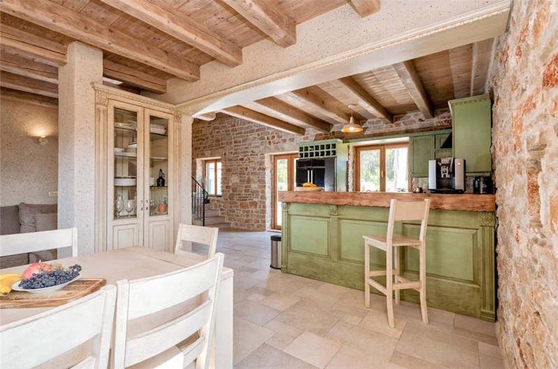 5 Bedroom Villa with Pool near Stari Grad, Hvar Island Sleeps 12 