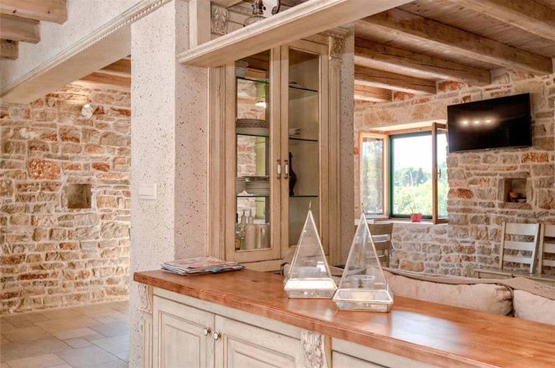 5 Bedroom Villa with Pool near Stari Grad, Hvar Island Sleeps 12 
