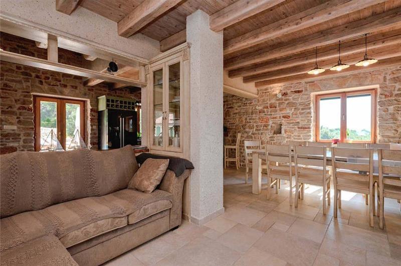 5 Bedroom Villa with Pool near Stari Grad, Hvar Island Sleeps 12 