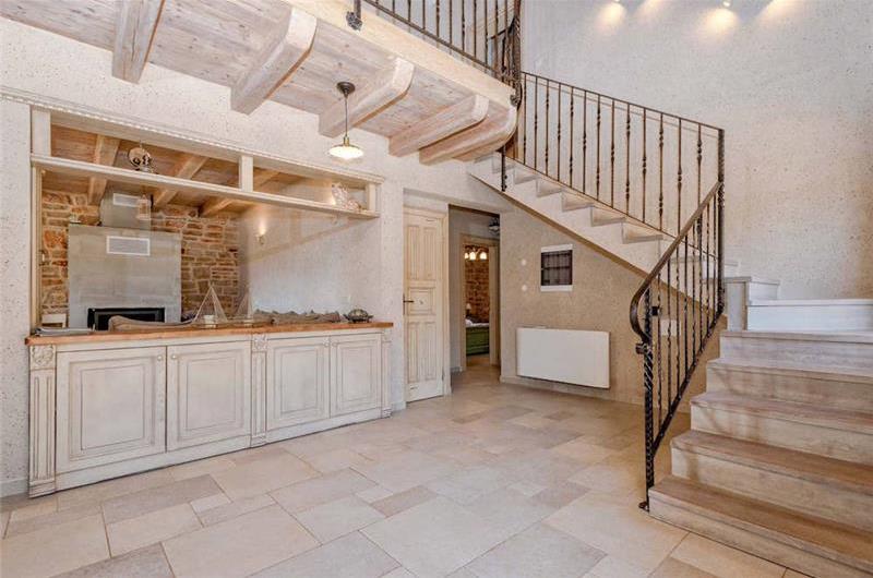 5 Bedroom Villa with Pool near Stari Grad, Hvar Island Sleeps 12 